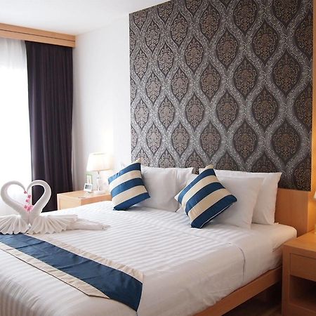 Icheck Inn Central Patong Kültér fotó